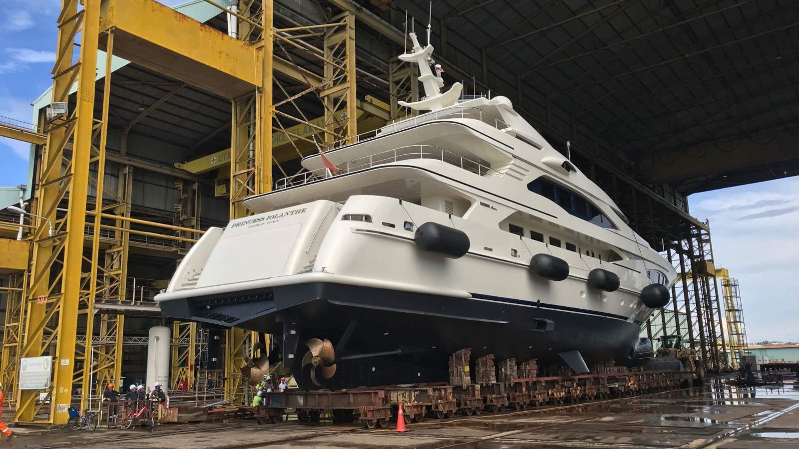 Princess Iolanthe in LSE, Labuan